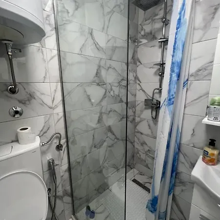 Apartman Sami *
